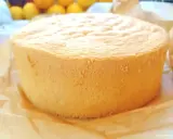 Puszysty biszkopt z 3 jaj, idealny do tortu. Jego lekka struktura zachęca do dekorowania.