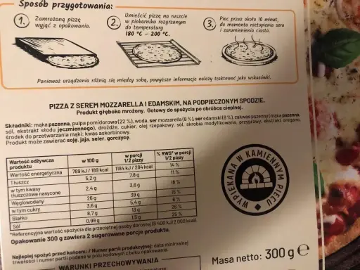 Instrukcja, ile piec pizzy: wyjmij z opakowania, umieść w piekarniku na ruszcie (180-200°C) i piecz ok. 10 minut.